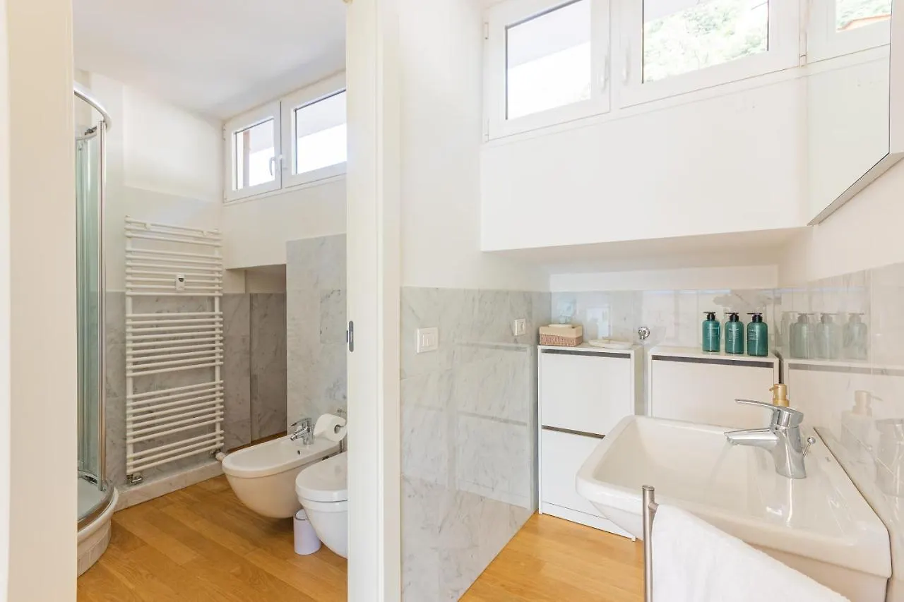 Casa Elea_ Panoramic Attic In City Center Campione d'Italia Apartment